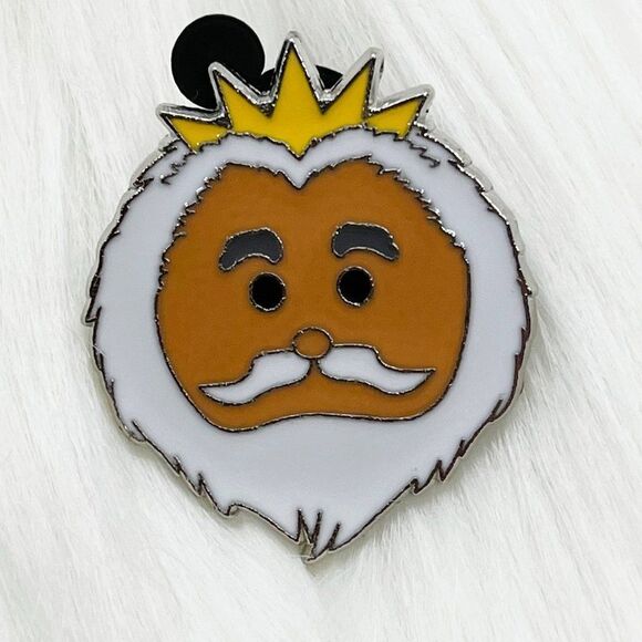 🔮 5/$25 Disney The‎ Little Mermaid King Triton Tsum Tsum Pin - Picture 1 of 3